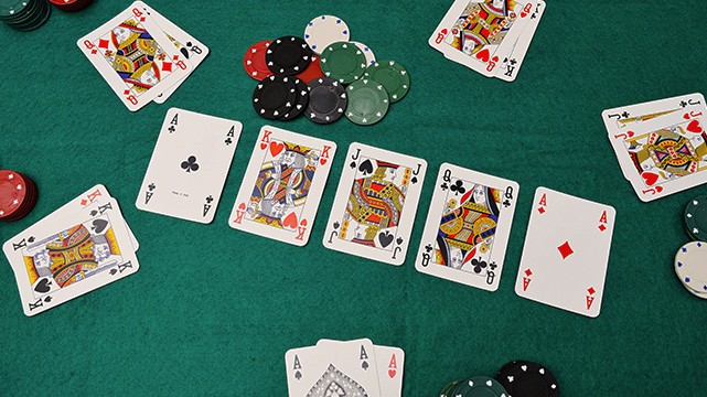 Poker Players Can Deviate From the Norm