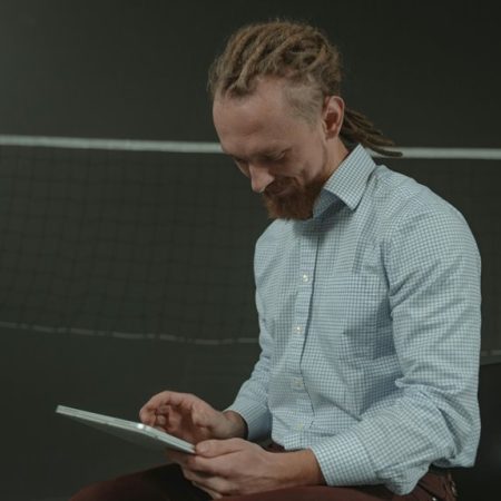 Urheiluanalyyttisten rooli kasinovedonlyöntien ennustamisessa